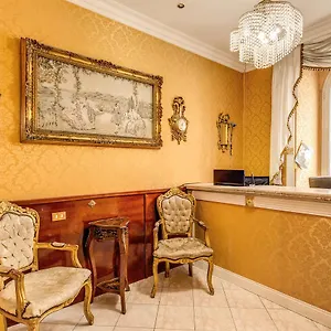 2* Hotel Virginia
